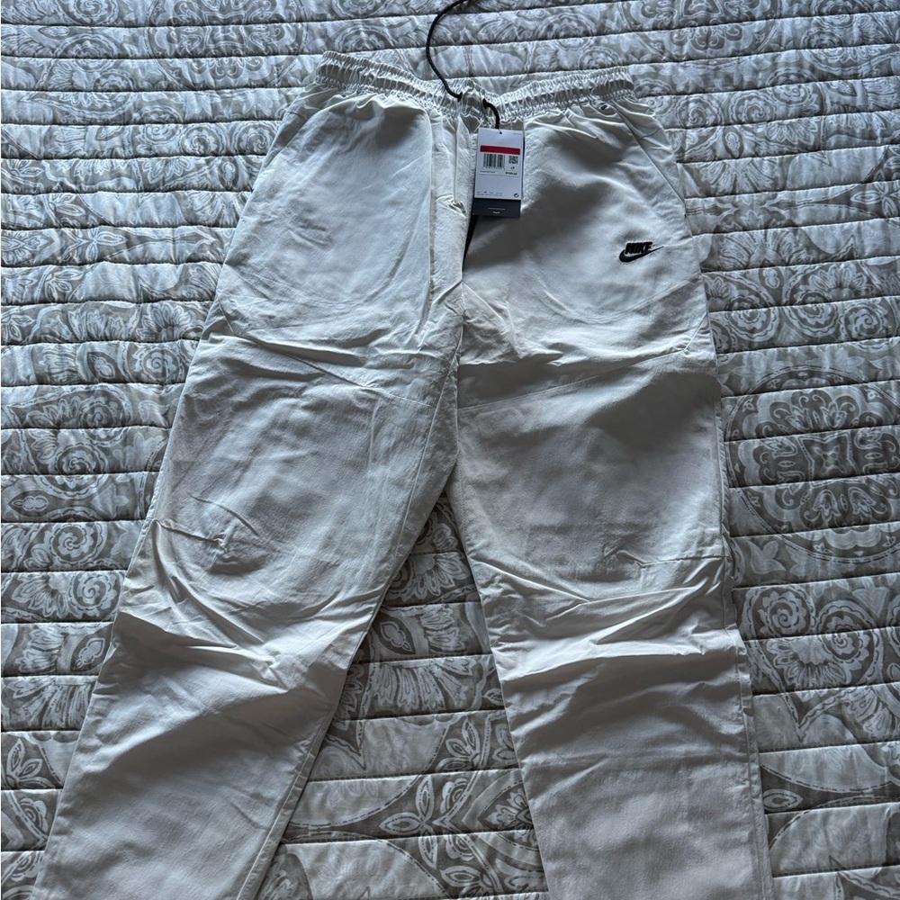 Nike Men's Off-White Pants